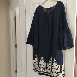 Blue denim bell sleeves dress